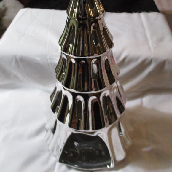 Shiny Silver Yankee Candle Tea Light Holder Christmas NEW - Picture 1 of 3